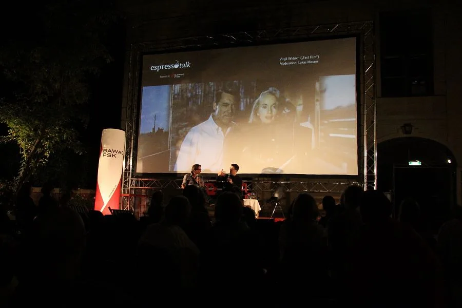 Espressofilm dotdotdot – special: fast films, fast women, Gartenpalais Schönborn, Vienna, open air screening. Followed b