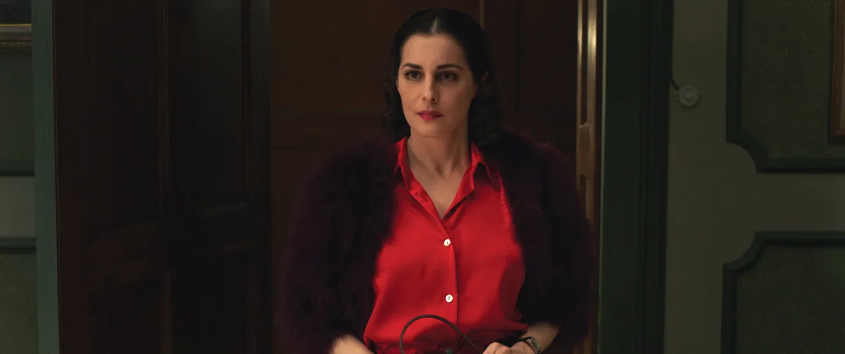 Einzelbild aus „Die Nacht der 1000 Stunden“, Amira Casar. Kamera: Christian Berger