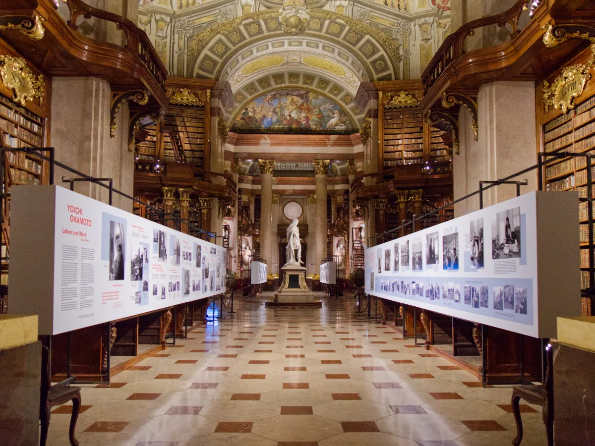 Ausstellung „BILD MACHT POLITIK: Yoichi Okamoto. Ikone der Nachkriegsfotografie“, Österreichische Nationalbibliothek, 2023