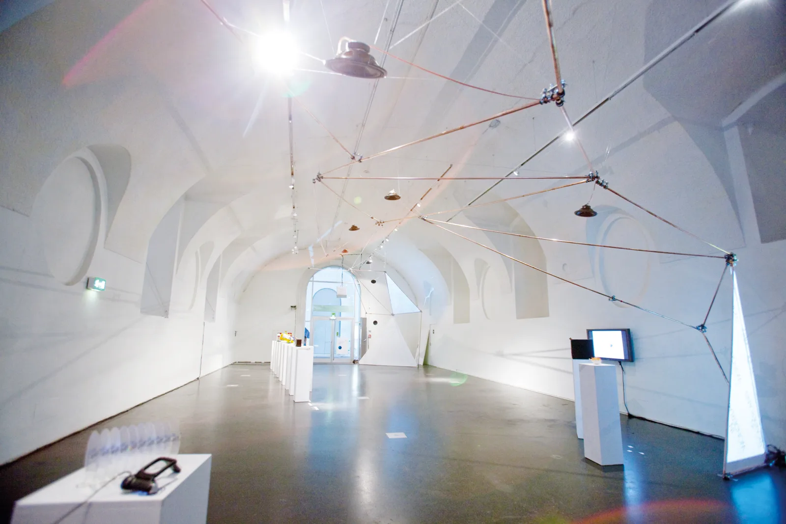 “Alias in Wonderland”, works by students of “Digital Art”, 2009, photo: Sue Sellinger, www.suesellinger.com