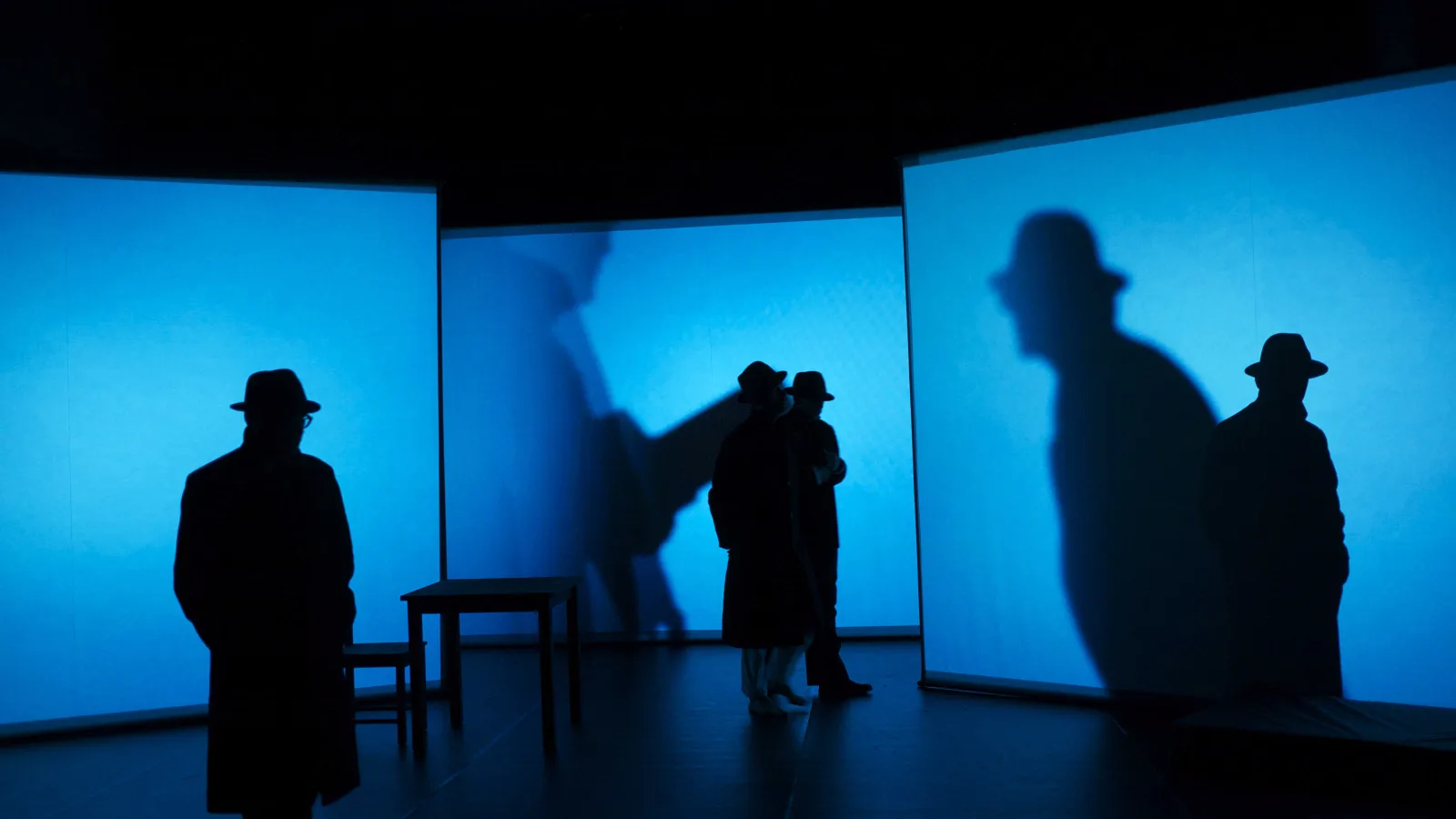 Production photo “Black Cat/New Angels”, 2012