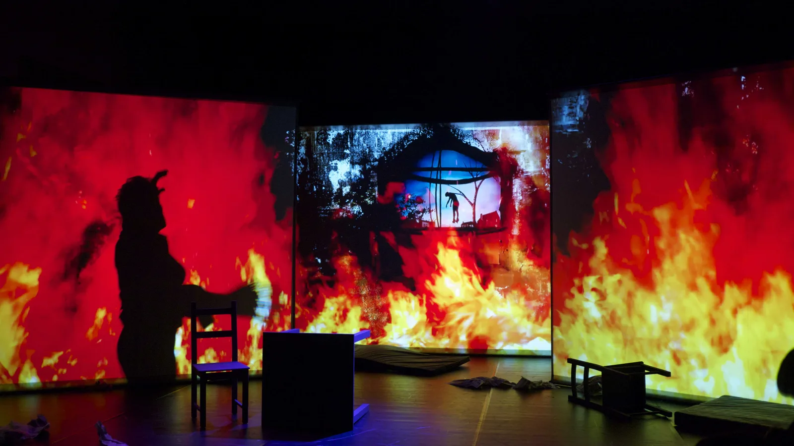 Production photo “Black Cat/New Angels”, 2012