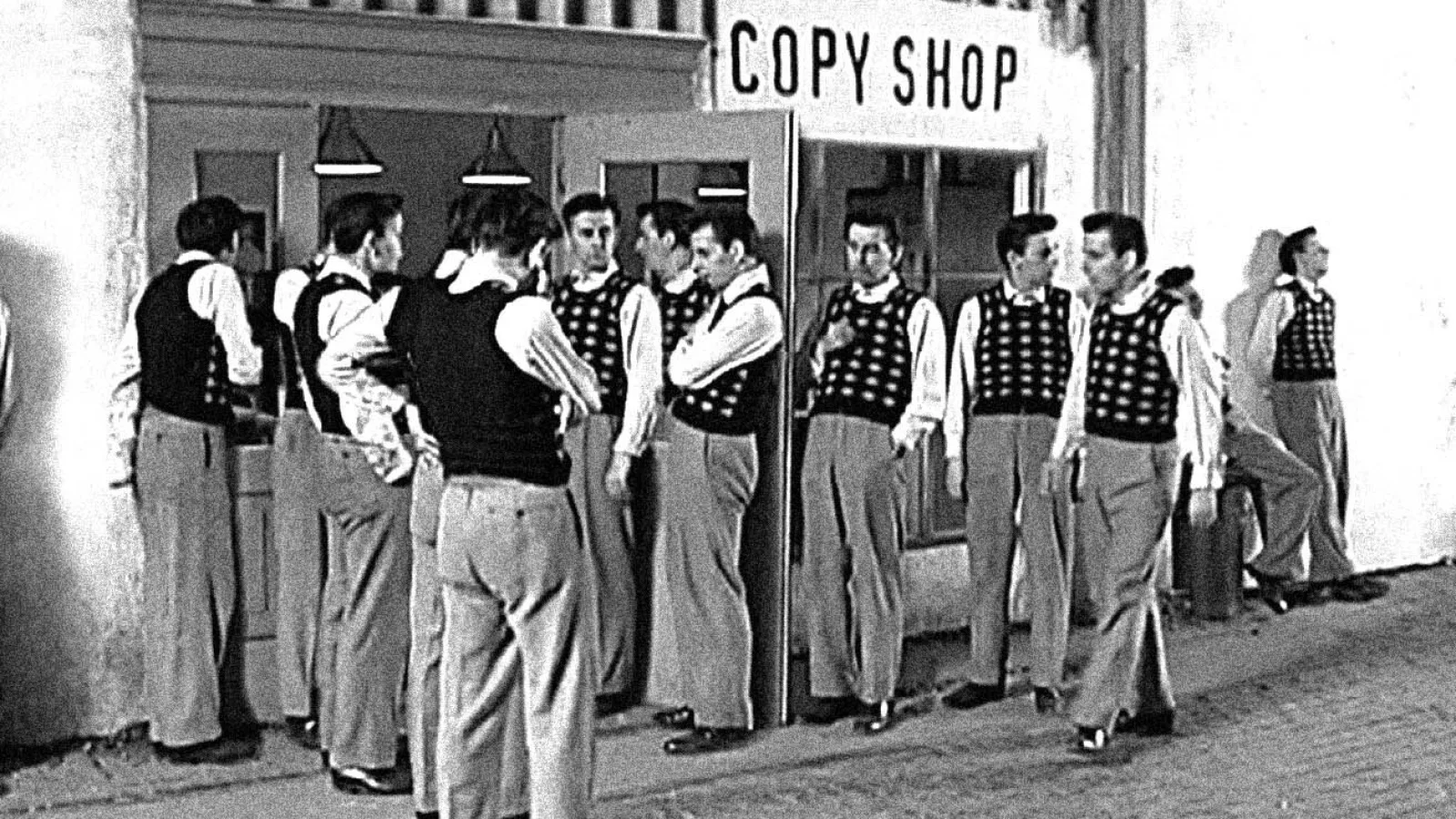 Filmkader aus „Copy Shop“, 2001, mit Johannes Silberschneider