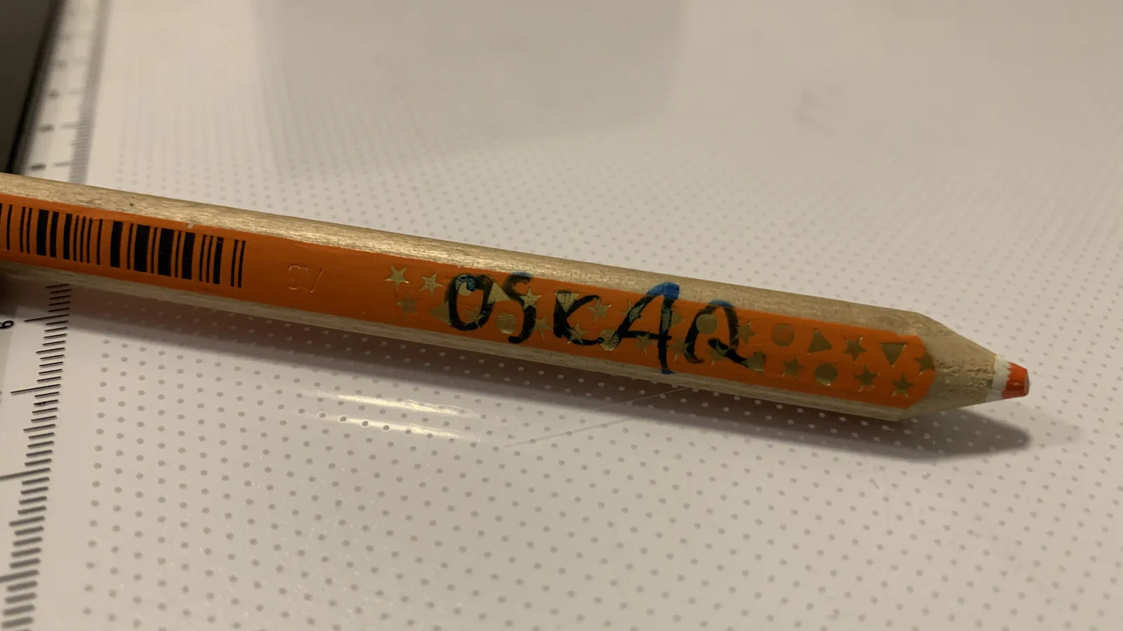 Oskars Stift, mit dem er im Sommer 2020 Bilder für „Es ist genau genug Zeit“ gezeichnet hat.
