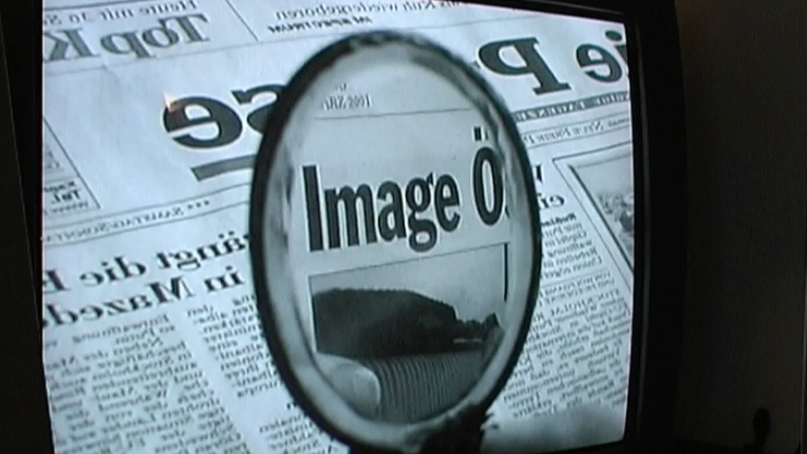 Standbild aus dem Film „Linksrechts“, 2001