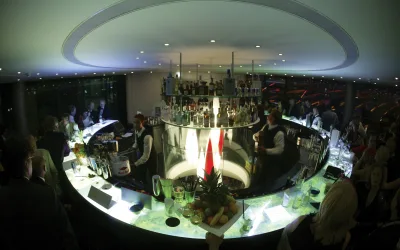 Red Bull Hangar-7 – Multimediale Inszenierung