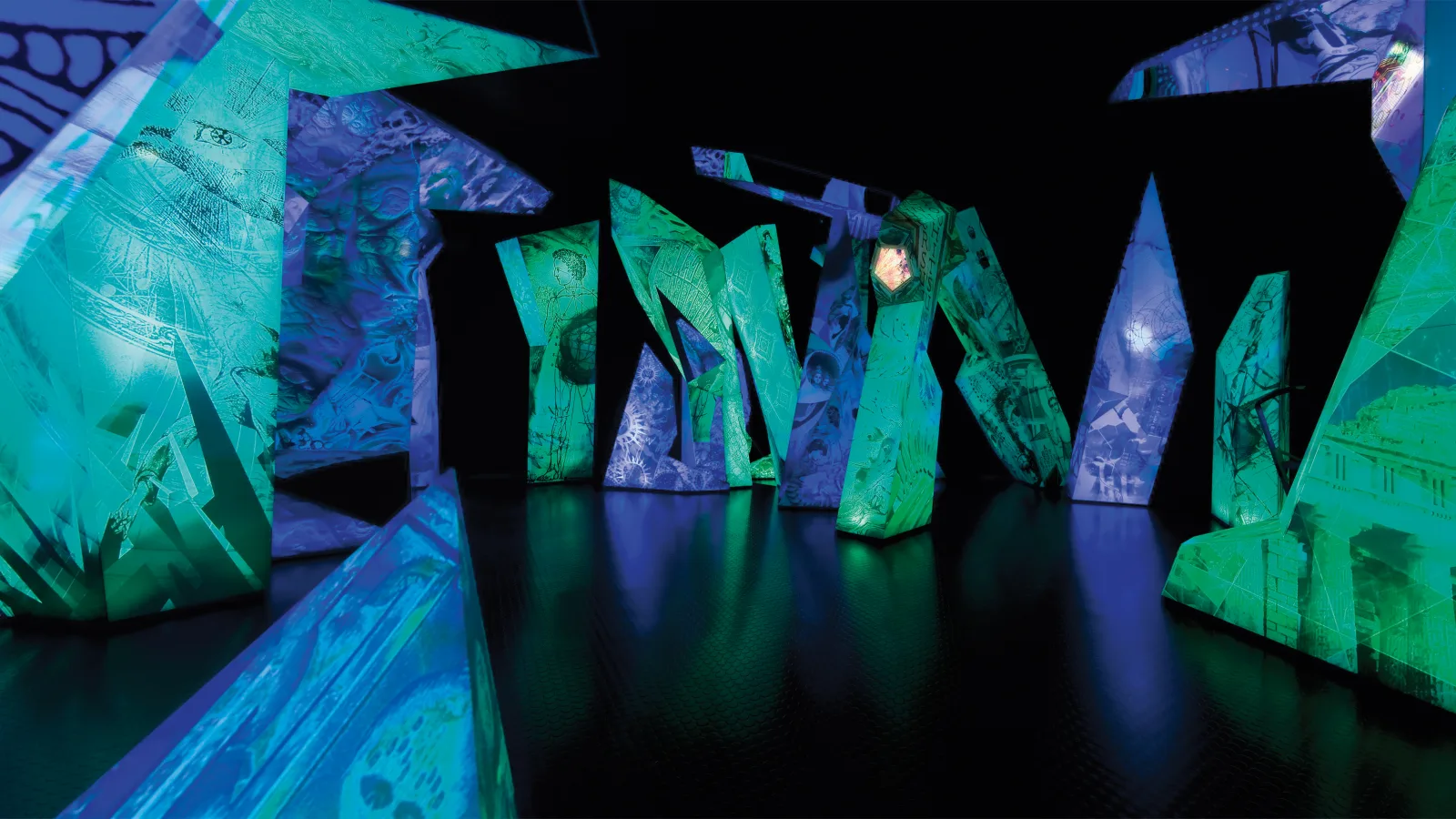 Swarovski Crystal Worlds, “Reflections”, photo: Alexander Proefrock