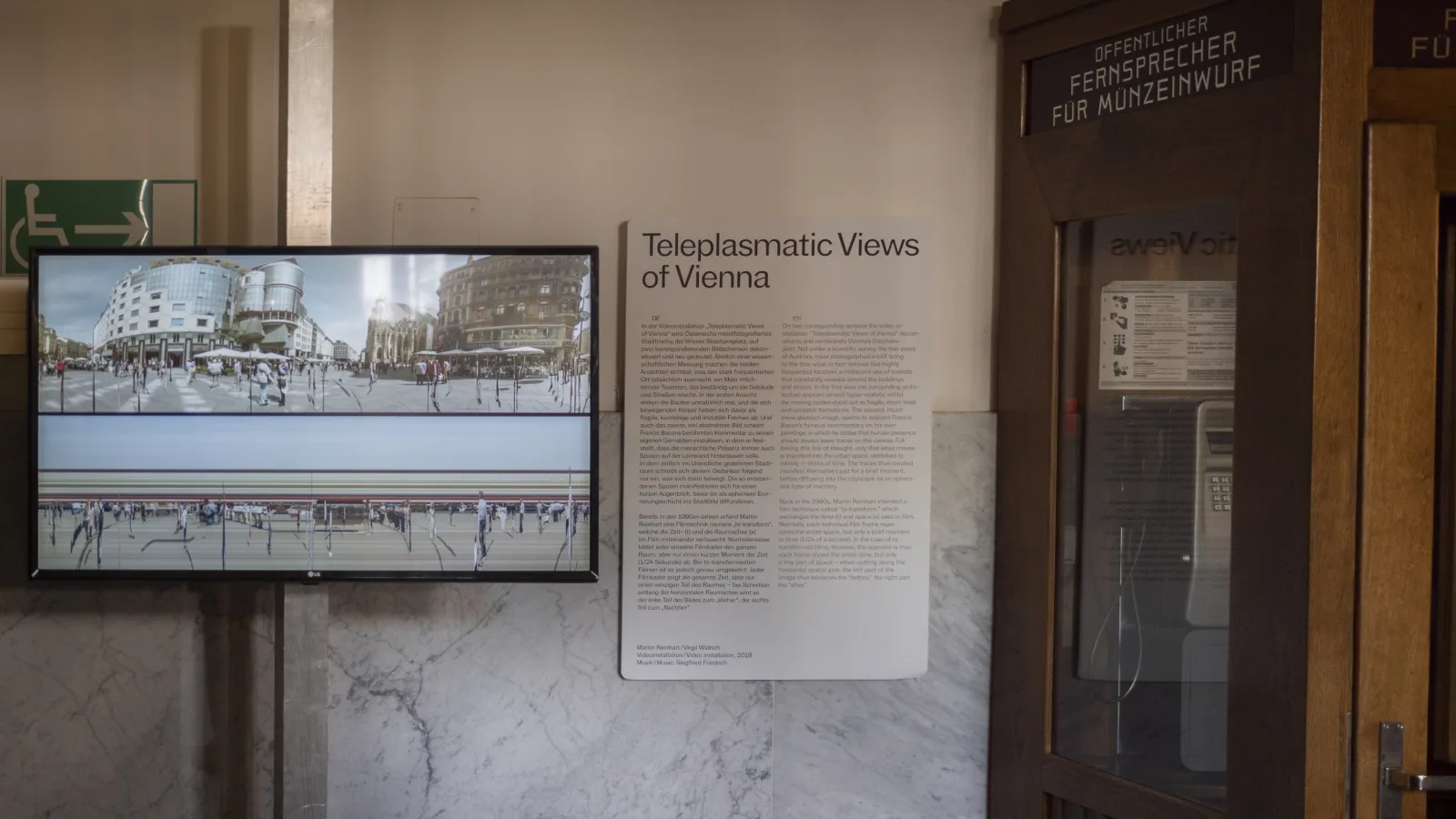 Videoinstallation „Teleplasmatic Views of Vienna“ von Martin Reinhart und Virgil Widrich bei der Foto Wien, Postsparkasse, 2019