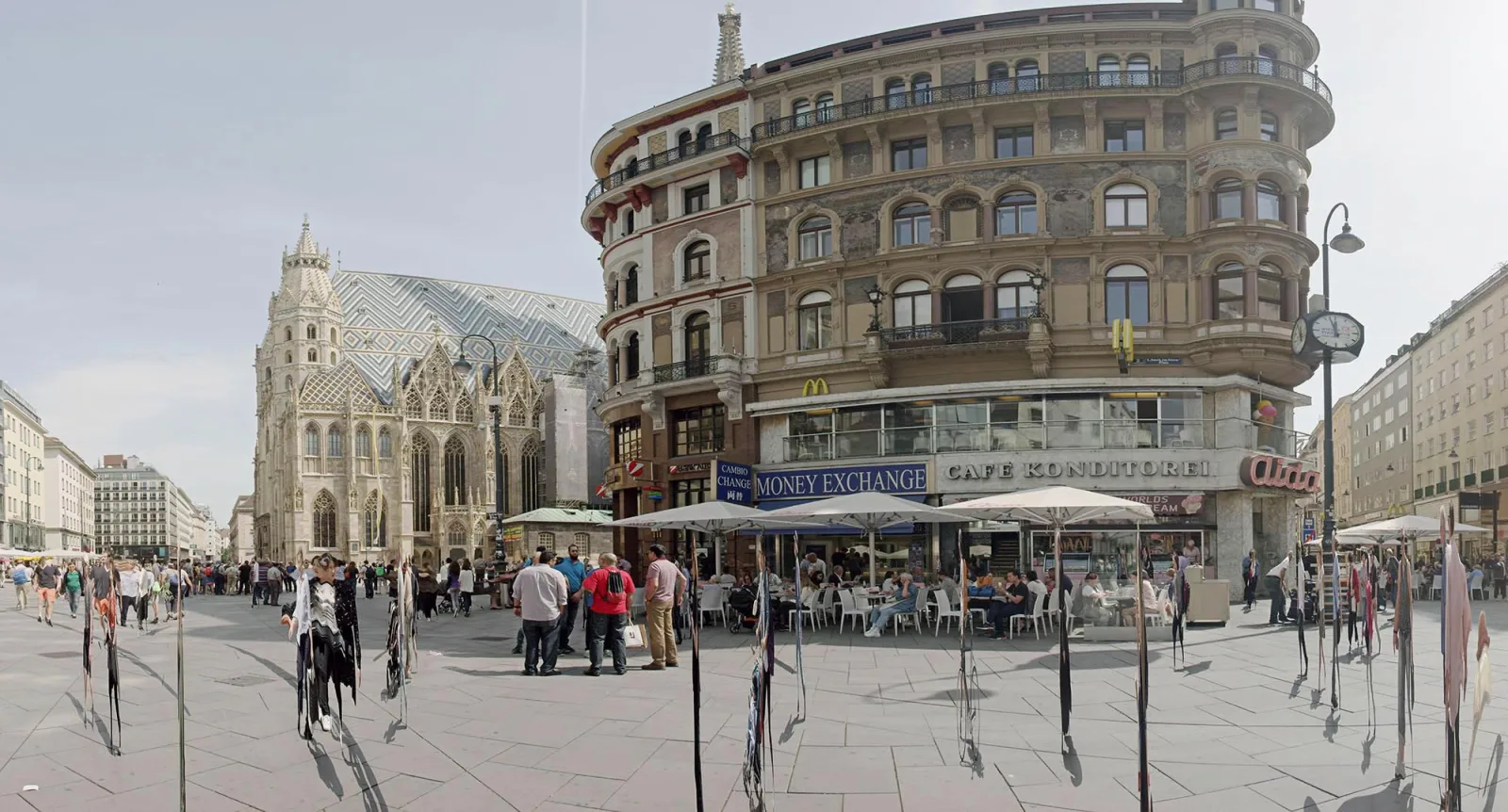 Standbild aus der Videoinstallation „Teleplasmatic Views of Vienna“ von Martin Reinhart und Virgil Widrich, 2019
