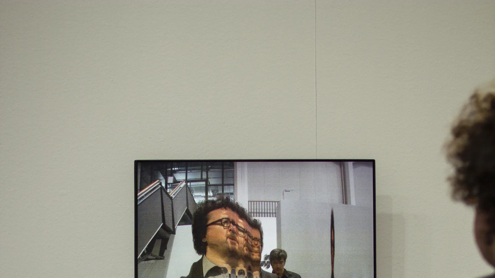 „tx-mirror“, Echtzeitinstallation von Martin Reinhart und Virgil Widrich, ZKM-Karlsruhe, 2018. Foto: Virgil Widrich