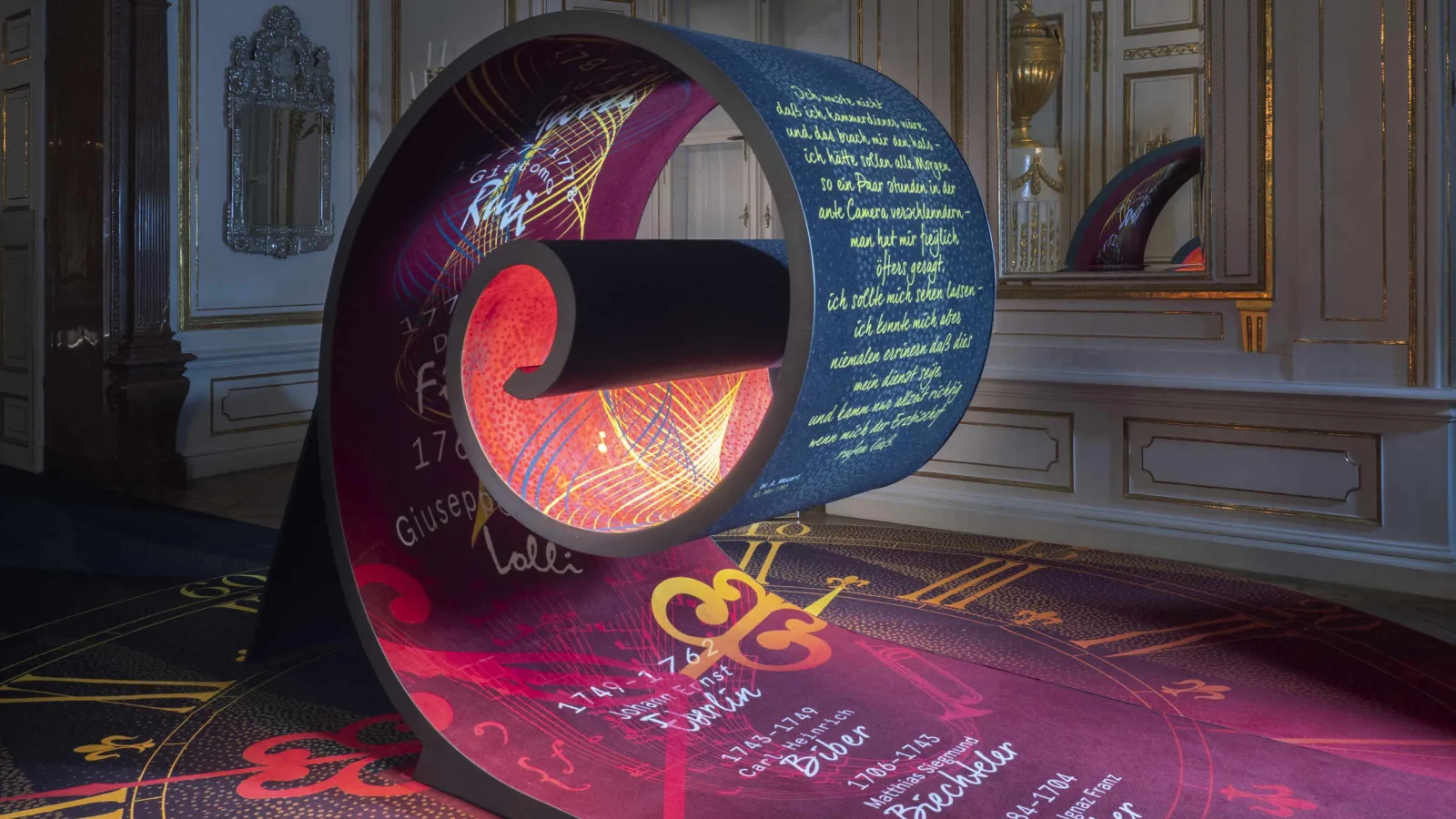 Ausstellung im DomQuartier Salzburg: „Überall Musik!“, Rauminstallation Ante Camera, 2020, Foto: Virgil Widrich