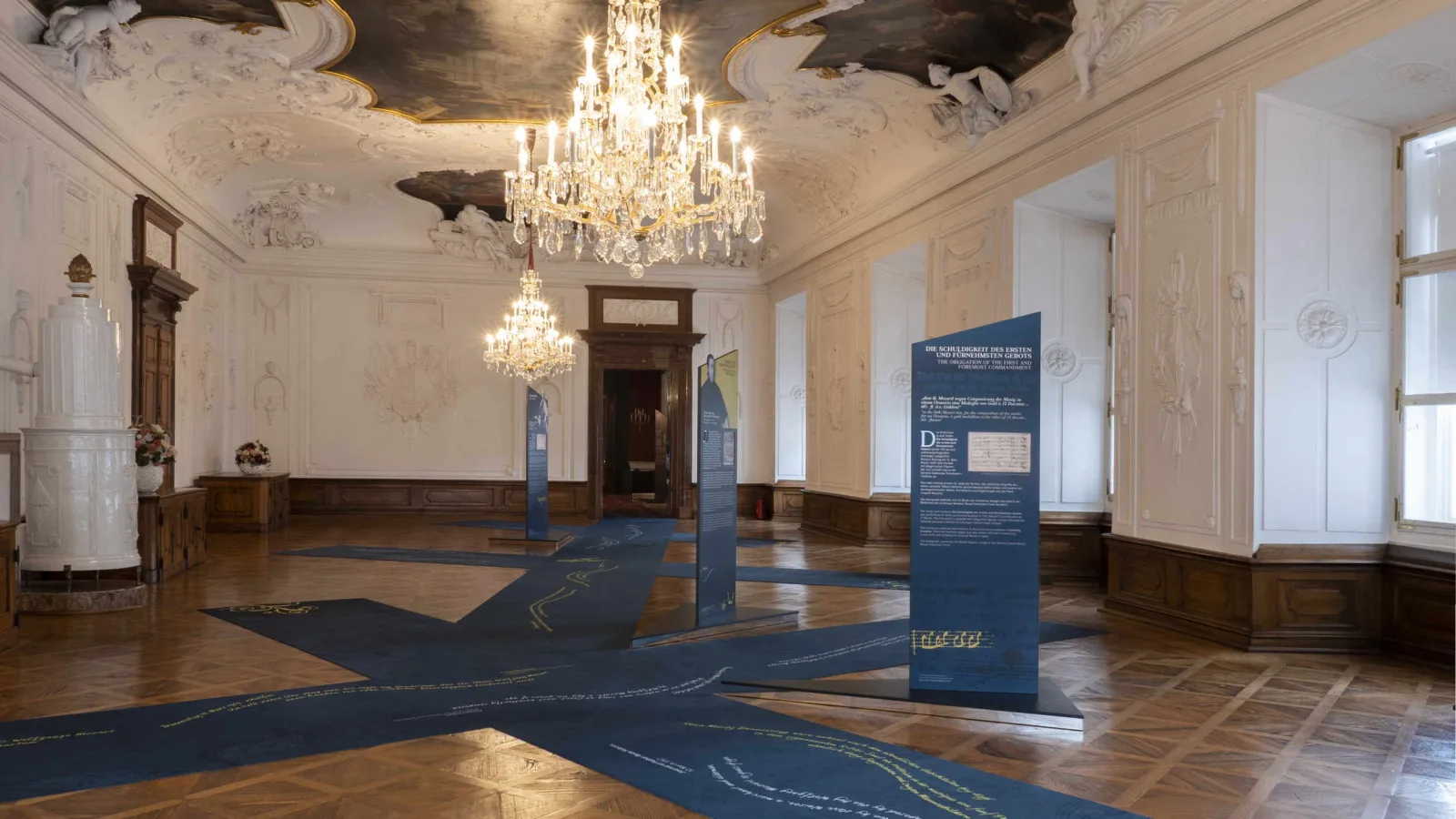 Ausstellung im DomQuartier Salzburg: „Überall Musik!“, Rittersaal, 2020, Foto: Virgil Widrich