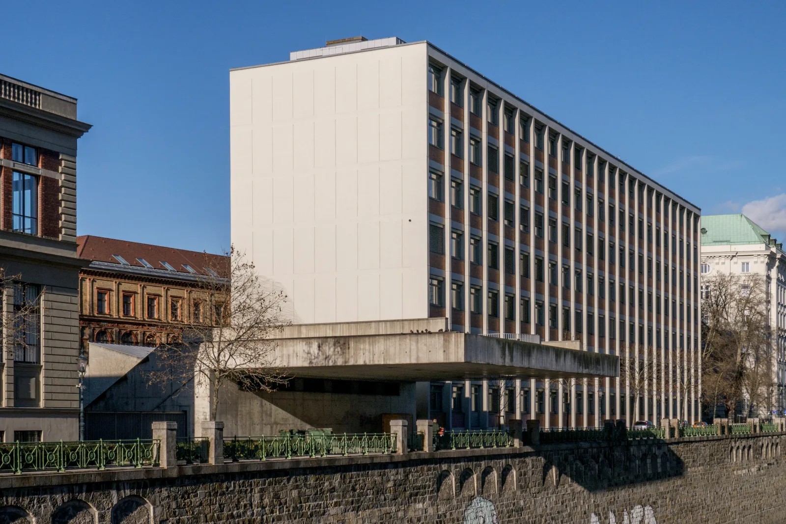 Universität für angewandte Kunst Wien, Standort Wiental. Foto: Thomas Ledl, CC BY-SA 4.0